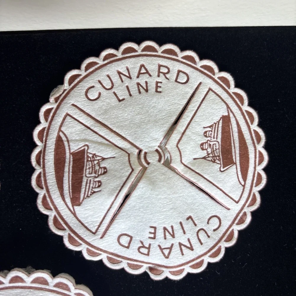 VINTAGE CUNARD LINE GENUINE ON BOARD QUEEN ELIZABETH COASTER / PLACE MATS PAPER